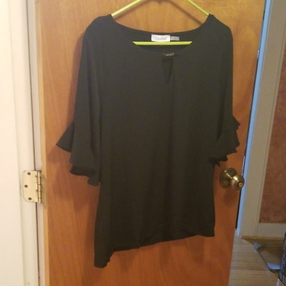 Calvin Klein Blouse W/ Ruffled Sleeve